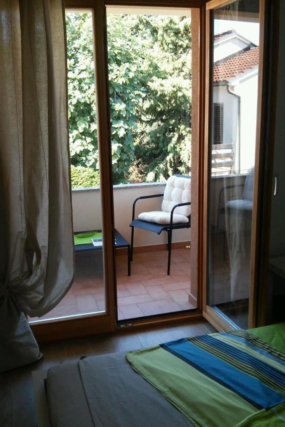 Delfin Apartment Новиград Екстериор снимка